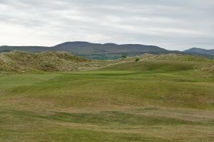 St Patricks 9th Approach